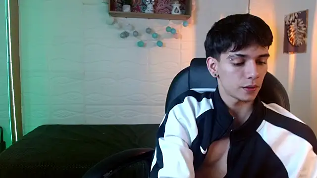 Chat XXX en directo de AmethystShadow17