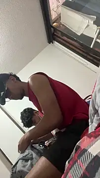 Show modela toritoga na web-kameri