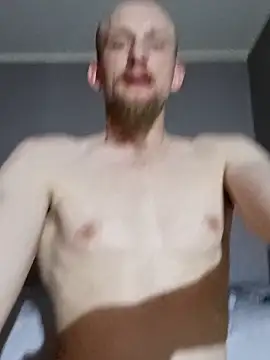 larzik94 Adlı Modelin Web Kamerası Şovu