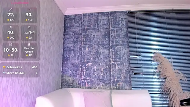 NathalyLeen live XXX chat