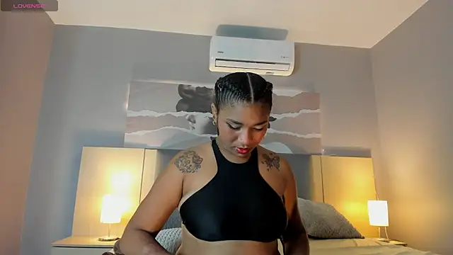 Cherly_Roger live XXX chat