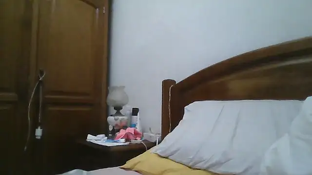 Chatroom XXX en direct de Rochinha73