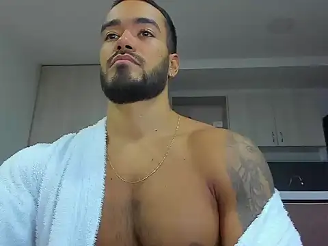 Alexander_Martines: онлайн-секс-чат