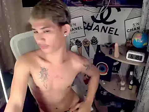 UrPinoyhot's Webcam Show