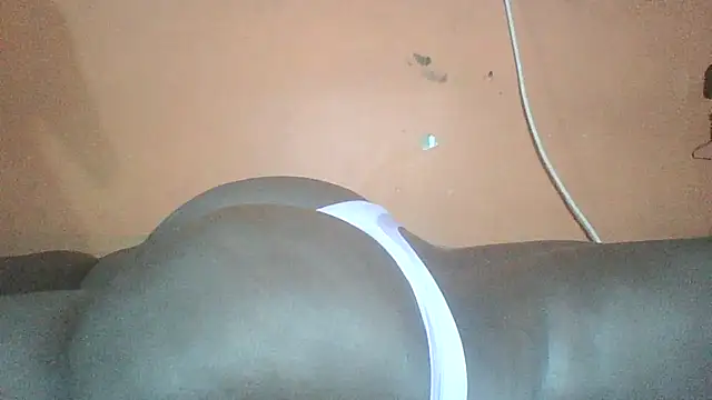 Sexyass100 现场XXX聊天