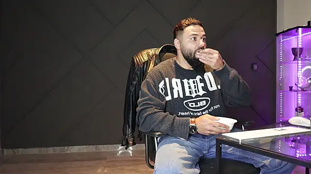 mattmasterss' Webcam Show