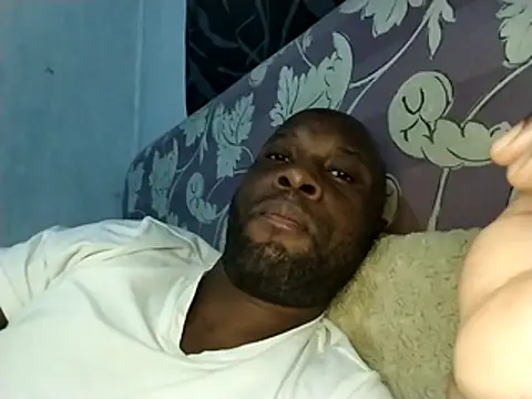 Stallion100のウェブカメラショー