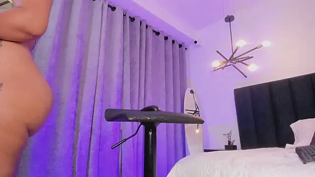 alaia7h élő XXX-chatje