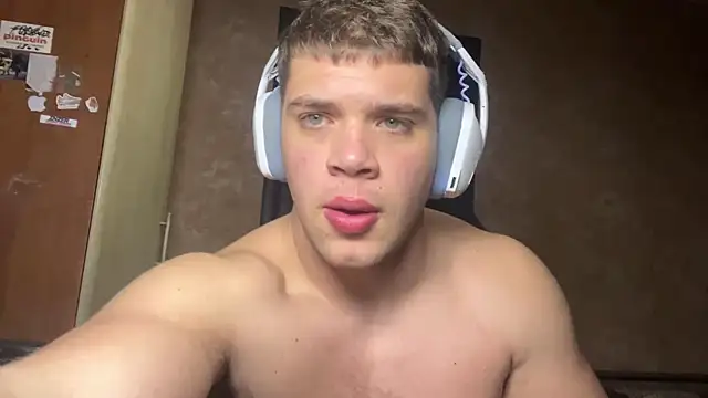 Вебкам-шоу MusclePhantom