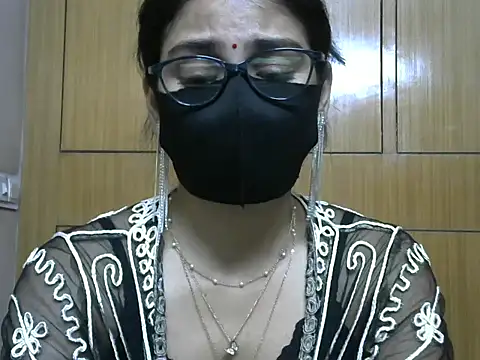 Fairy_Pie Adlı Modelin Web Kamerası Şovu