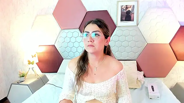 แชท XXX สดของ AriaRous