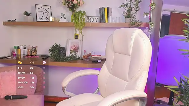 Czat XXX na żywo – _Lorraine_v