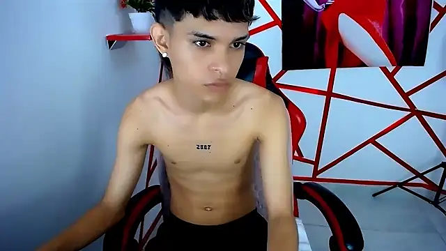 chris_evans77 Webcamshow