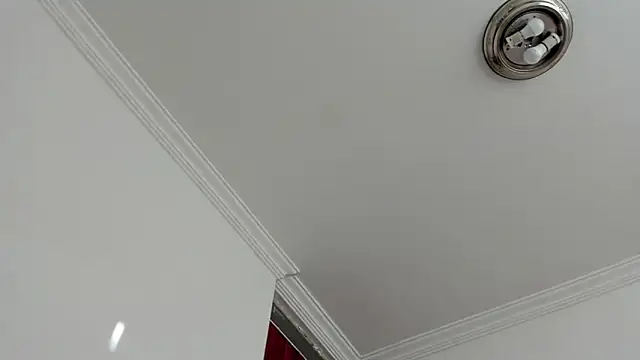 Онлайн чат XXX canelleGarces