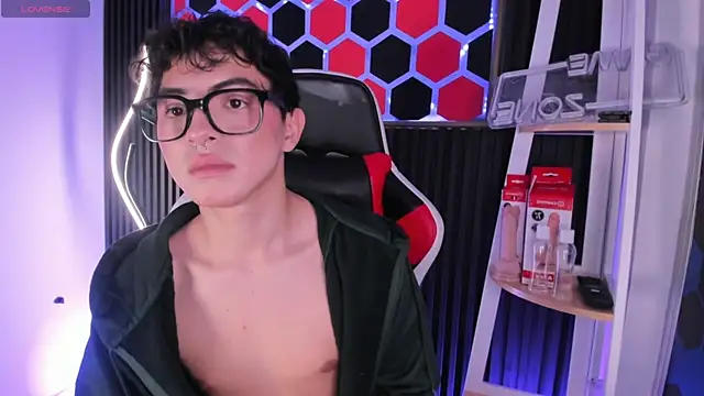 Cristopher_Wild's Webcam Show