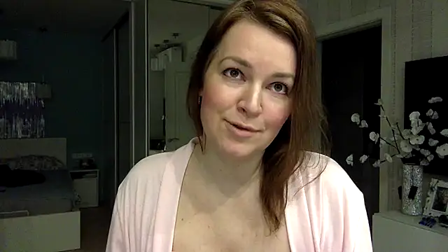 Ivoryne 现场XXX聊天