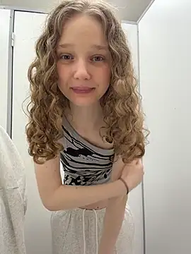 outside_rosy webcam show