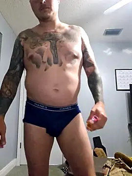 MrBiggBallz's Live XXX Chat