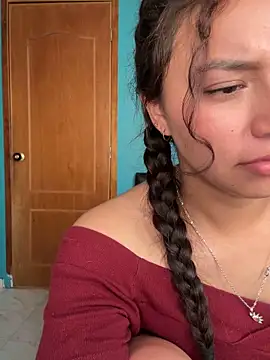 CocoaGigiMuse's Live XXX Chat