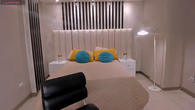 MilaVelvet_ Live XXX-chat