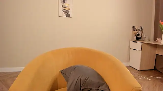 ErinnPieloch 现场XXX聊天