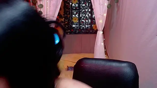 lilysmileのウェブカメラショー