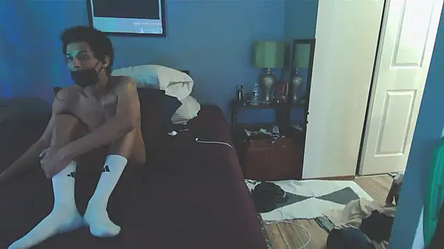 NWBuilt 即時 XXX 聊天