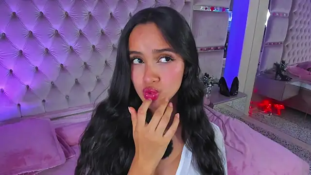 Harii_02 Adlı Modelin Canlı XXX Sohbeti