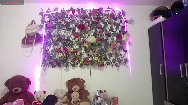 دردشة sexysusan4you الجنسية المباشرة