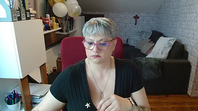 bigtits4you Live XXX-chat