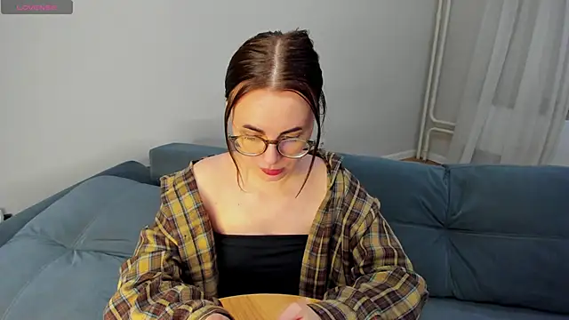 MewStella Chat XXX in diretta