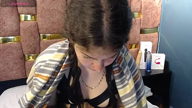 lilimini032 Chat XXX live