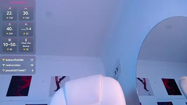 valkyria_12: онлайн-секс-чат