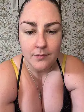 Lacey_BBW 即時 XXX 聊天