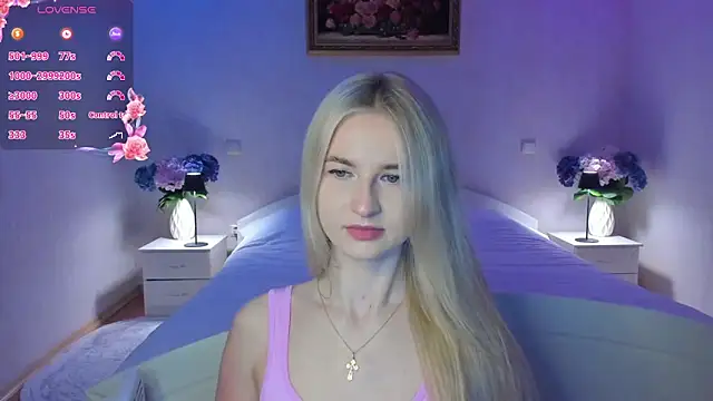 Julie_Blaze Adlı Modelin Web Kamerası Şovu