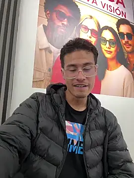 แชท XXX สดของ TavoHot_