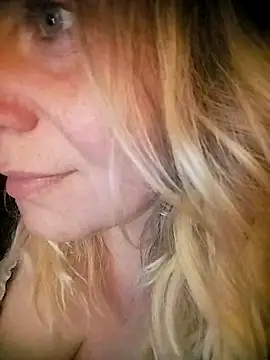 دردشة Lana-murr الجنسية المباشرة