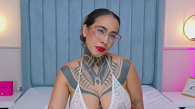 NicoleBlum's Live XXX Chat