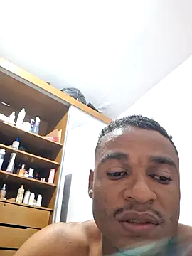 Show de predadorr29 na webcam