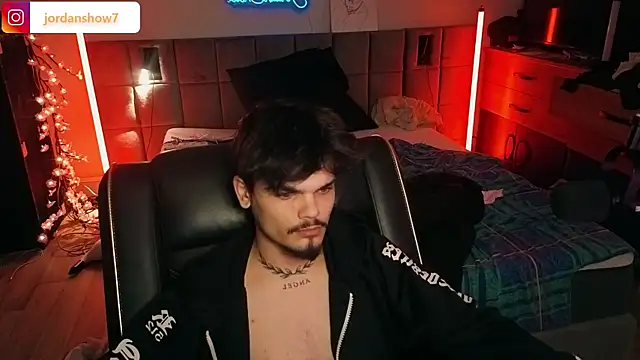 JordanShow – Naživo XXX chat