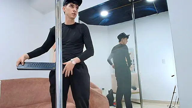 Jheampiiero webkamerás műsora