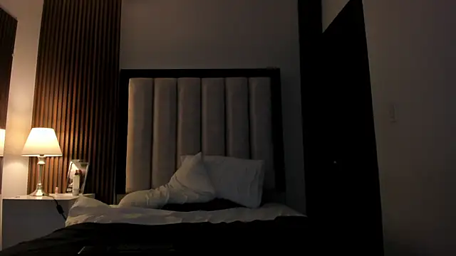 Alison_Joness webcam show