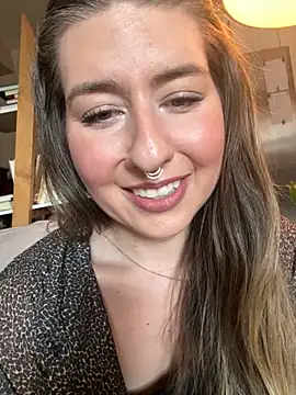 sophielove888's Webcam Show