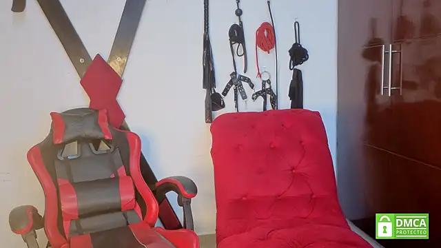 Grace_and_Milo Adlı Modelin Canlı XXX Sohbeti