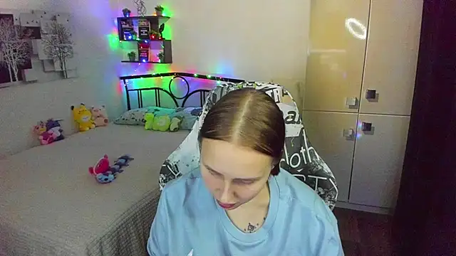 CrazyBitchInLace Live XXX-Chat