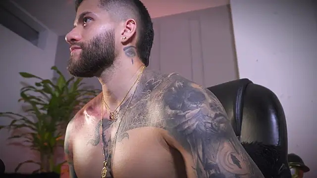 Frank_Farrell Live XXX-chat