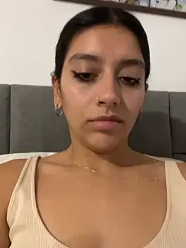 BrittanyDiaz: онлайн-секс-чат