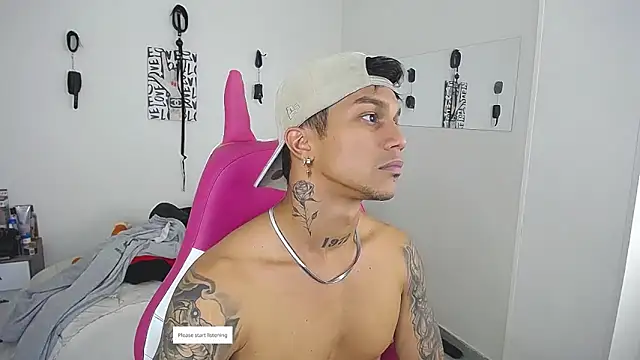 Leonard_Price Webcam-Show