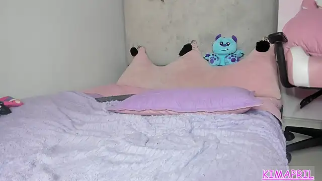 Živý XXX chat KIMAPRIL