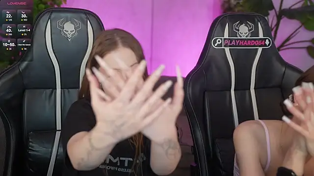 Selena_Glow live XXX chat